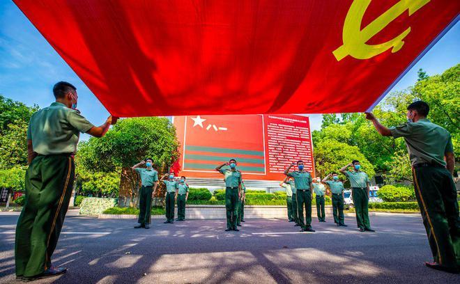 “鲁迅的艺术世界”展在沪开幕