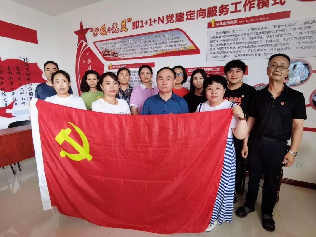 可爱奥莉甜美夏装