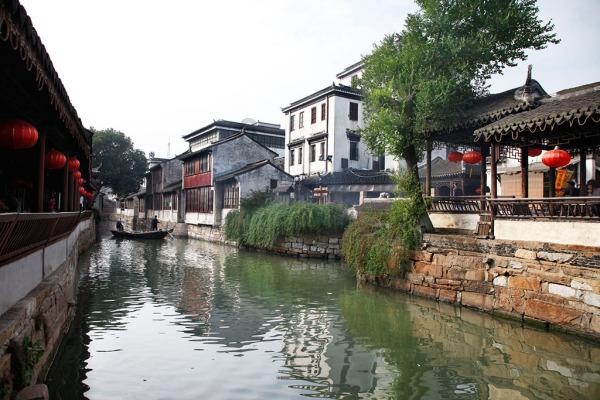 摇滚乐团的装扮