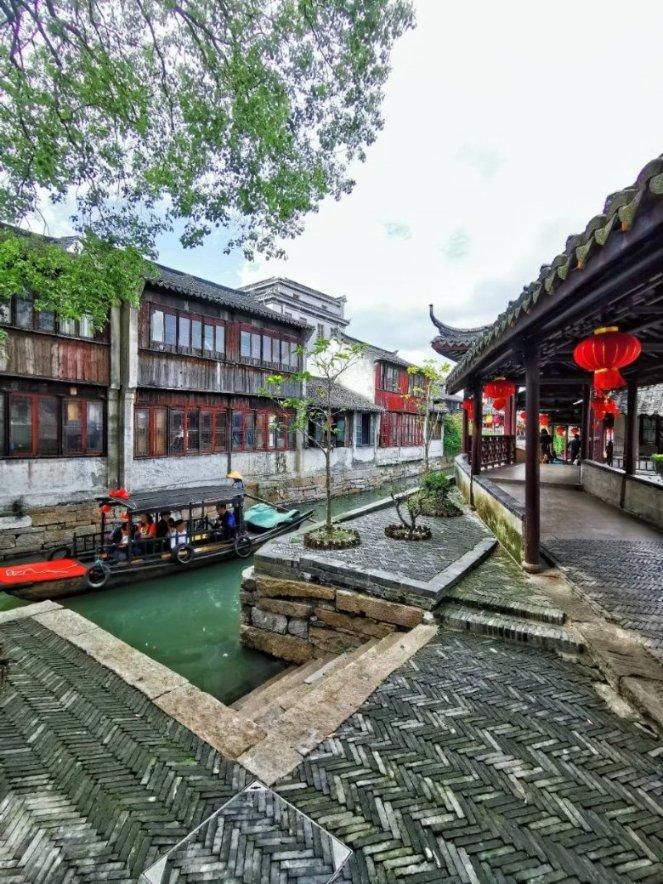 李昂发文：中国队，加油加油！